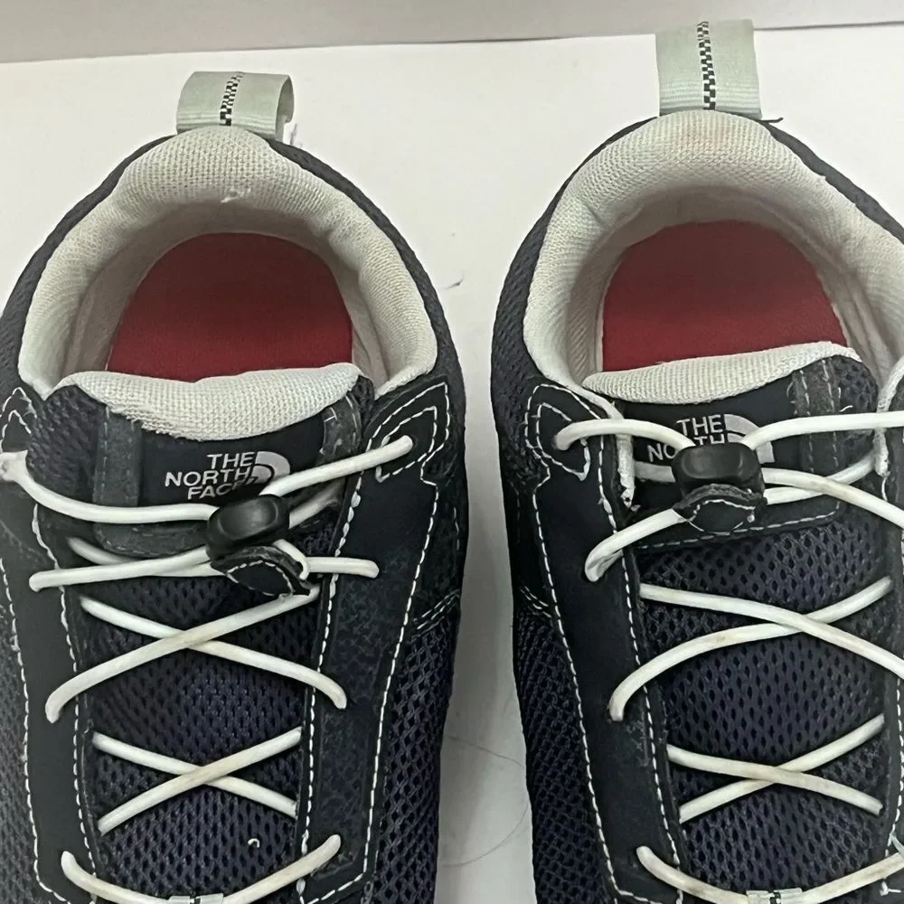 The North Face Waterproof Hiker Sneakers Men’s Size 7 Blue Sporty Athletic Shoes
